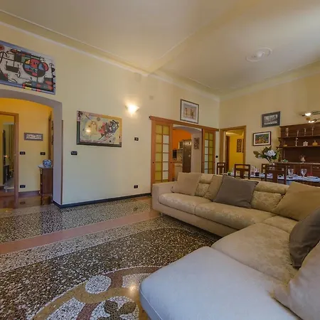 Joivy 3-bed Family Flat At *