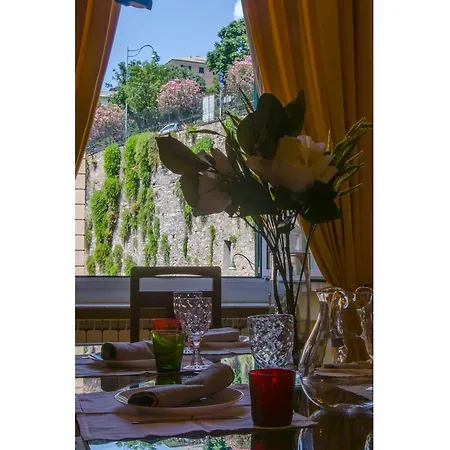Joivy 3-bed Family Flat At * Genova